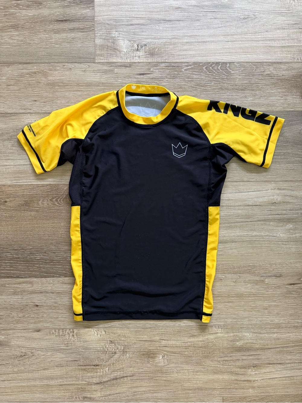 Kingz youth rashguard